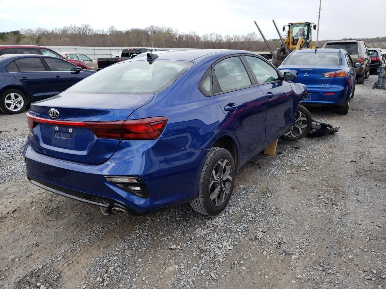 Photo 4 from auction – 2019 KIA FORTE FE with VIN 3KPF24AD2KE102343
