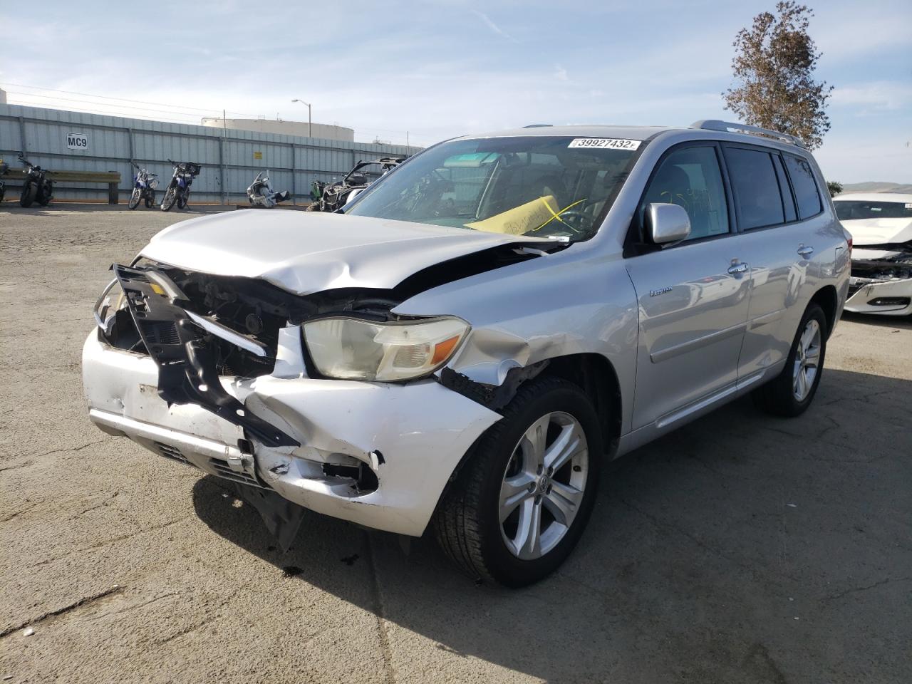 Photo 2 from auction – 2008 TOYOTA HIGHLANDER with VIN JTEES42A882089860