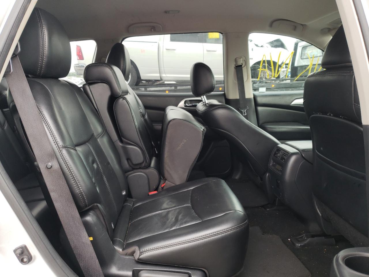 Photo 6 from auction – 2017 NISSAN PATHFINDER with VIN 5N1DR2MN6HC631978
