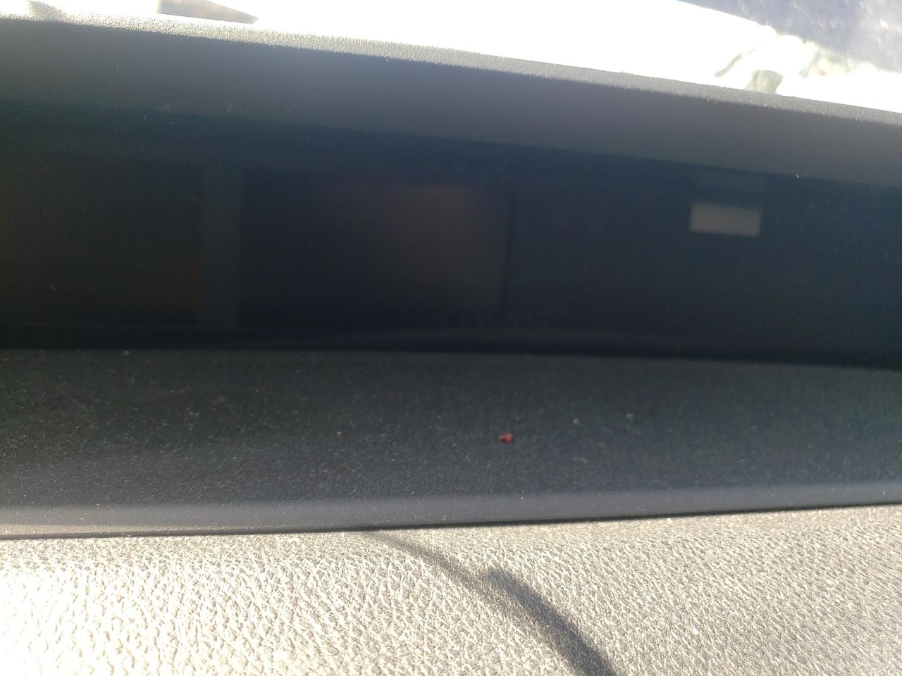 Photo 8 from auction – 2018 TOYOTA PRIUS with VIN JTDKARFU0J3059960