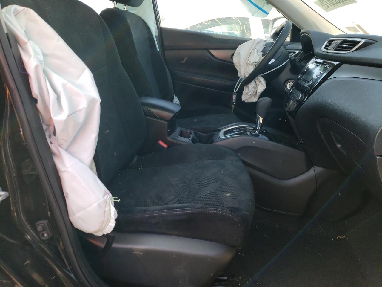 Photo 5 from auction – 2016 NISSAN ROGUE S with VIN 5N1AT2MVXGC759403
