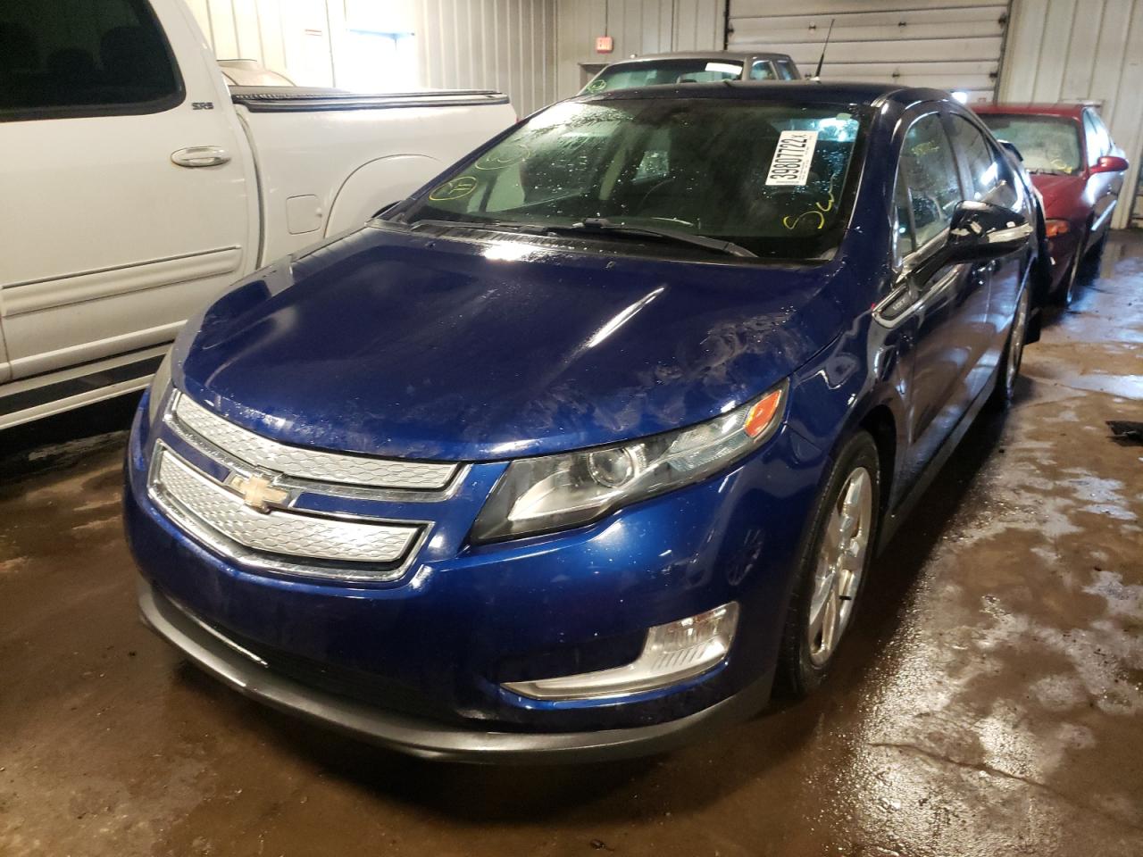 Photo 2 from auction – 2013 CHEVROLET VOLT with VIN 1G1RA6E4XDU111360