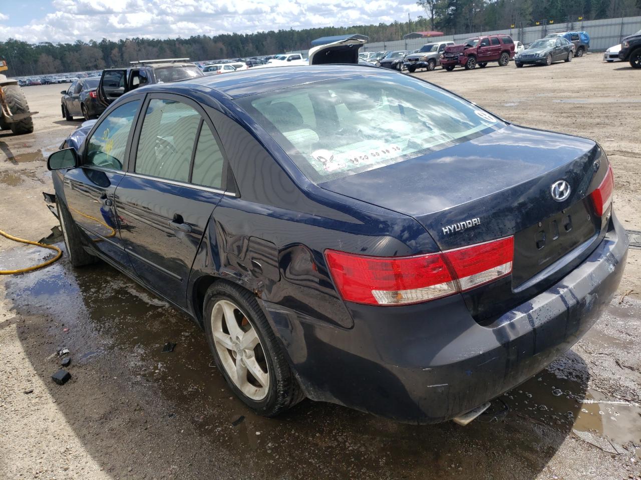Photo 3 from auction – 2007 HYUNDAI SONATA SE with VIN 5NPEU46FX7H173566