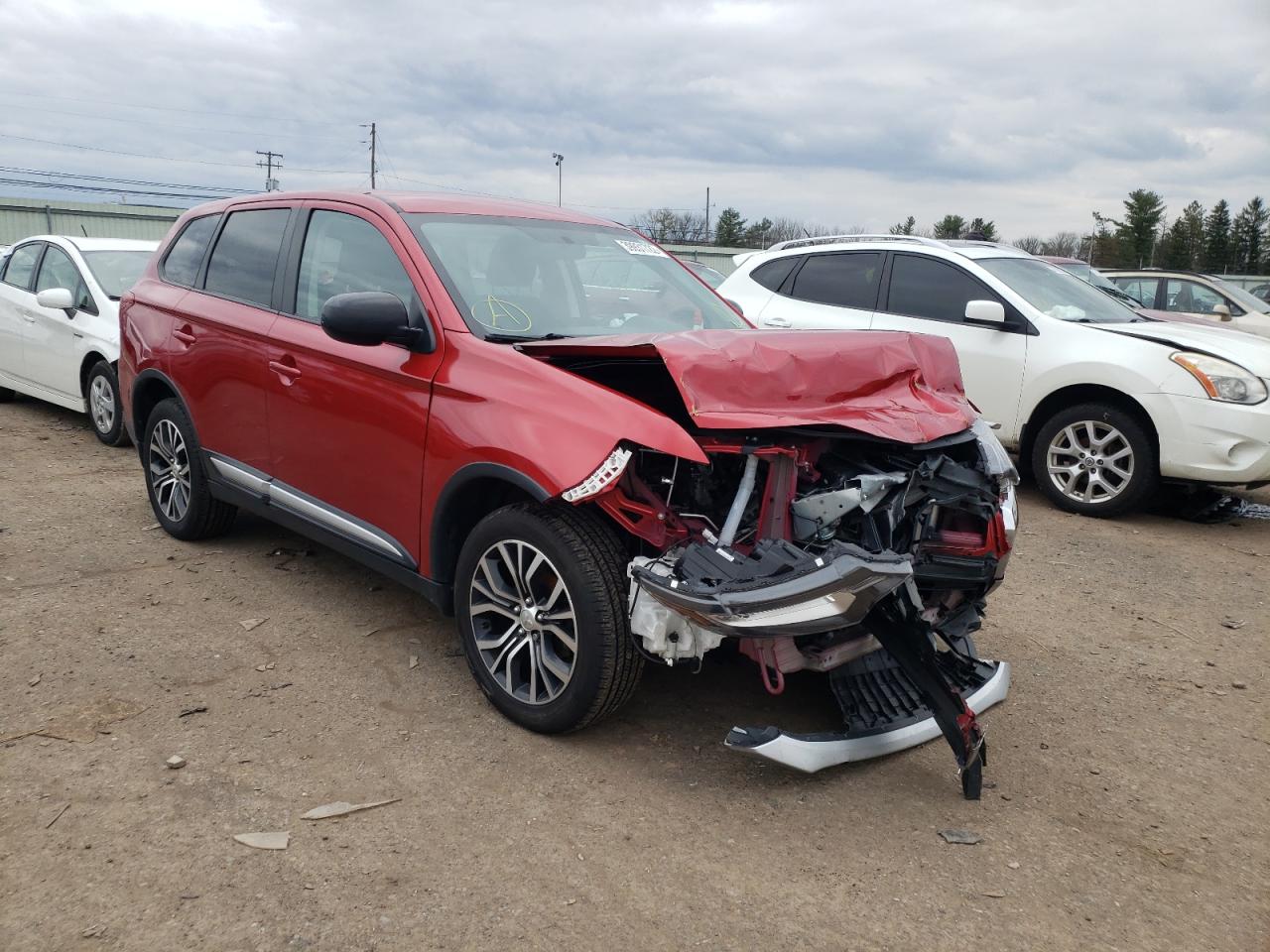 MITSUBISHI OUTLANDER 2018 with VIN JA4AZ3A30JZ070562 - Photo from auction