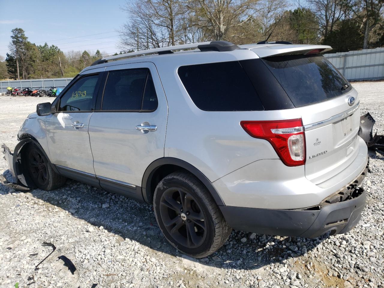 Photo 3 from auction – 2014 FORD EXPLORER L with VIN 1FM5K7F8XEGB64470
