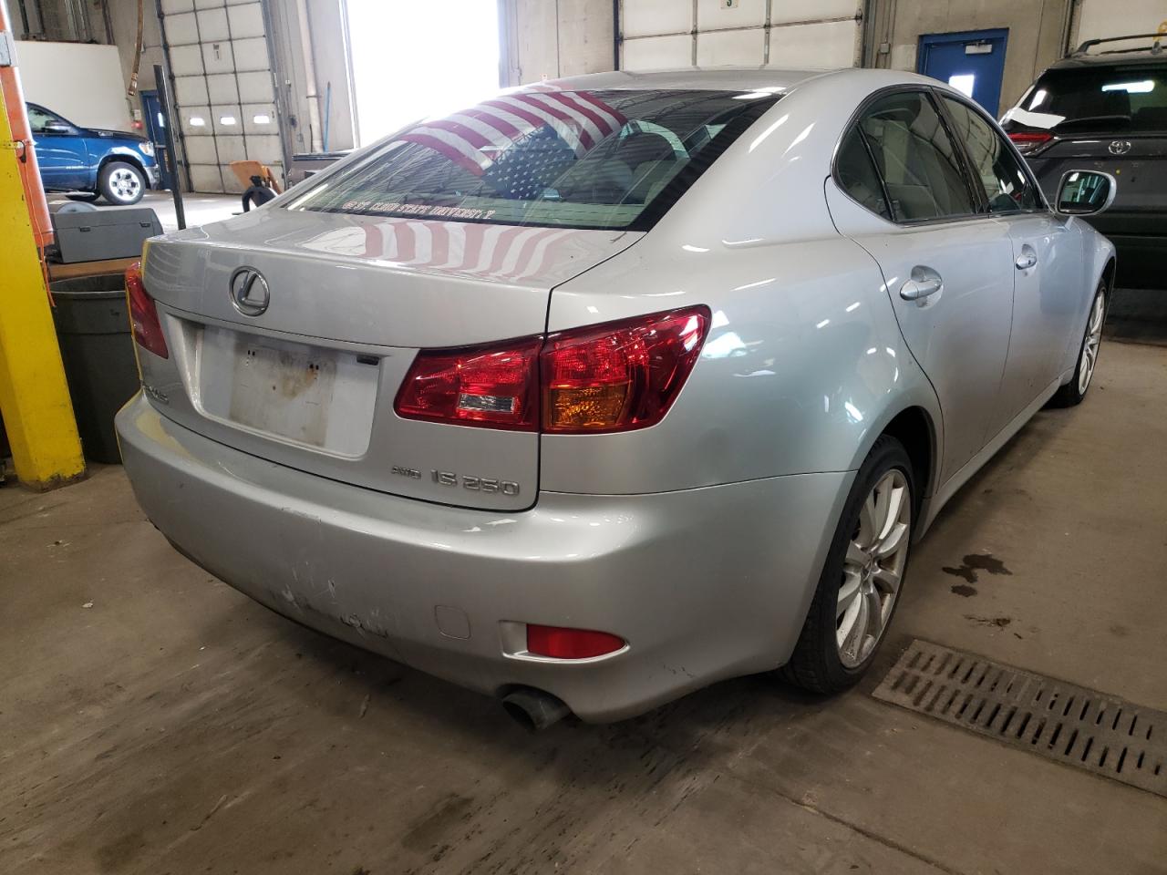 Photo 4 from auction – 2006 LEXUS IS 250 with VIN JTHCK262462007198