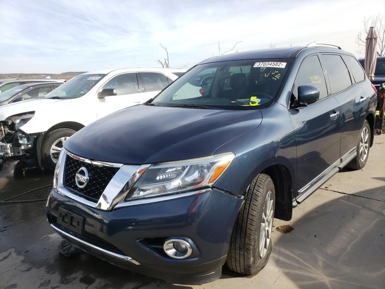 Photo 2 from auction – 2013 NISSAN PATHFINDER with VIN 5N1AR2MN2DC649178