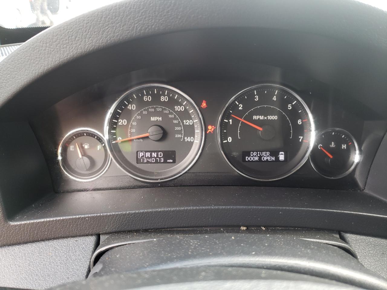 Photo 8 from auction – 2010 JEEP GRAND CHER with VIN 1J4PR4GK9AC142229