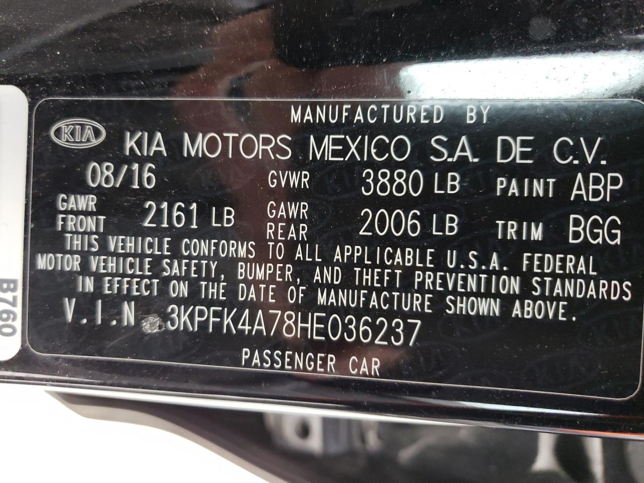 Photo 10 from auction – 2017 KIA FORTE LX with VIN 3KPFK4A78HE036237