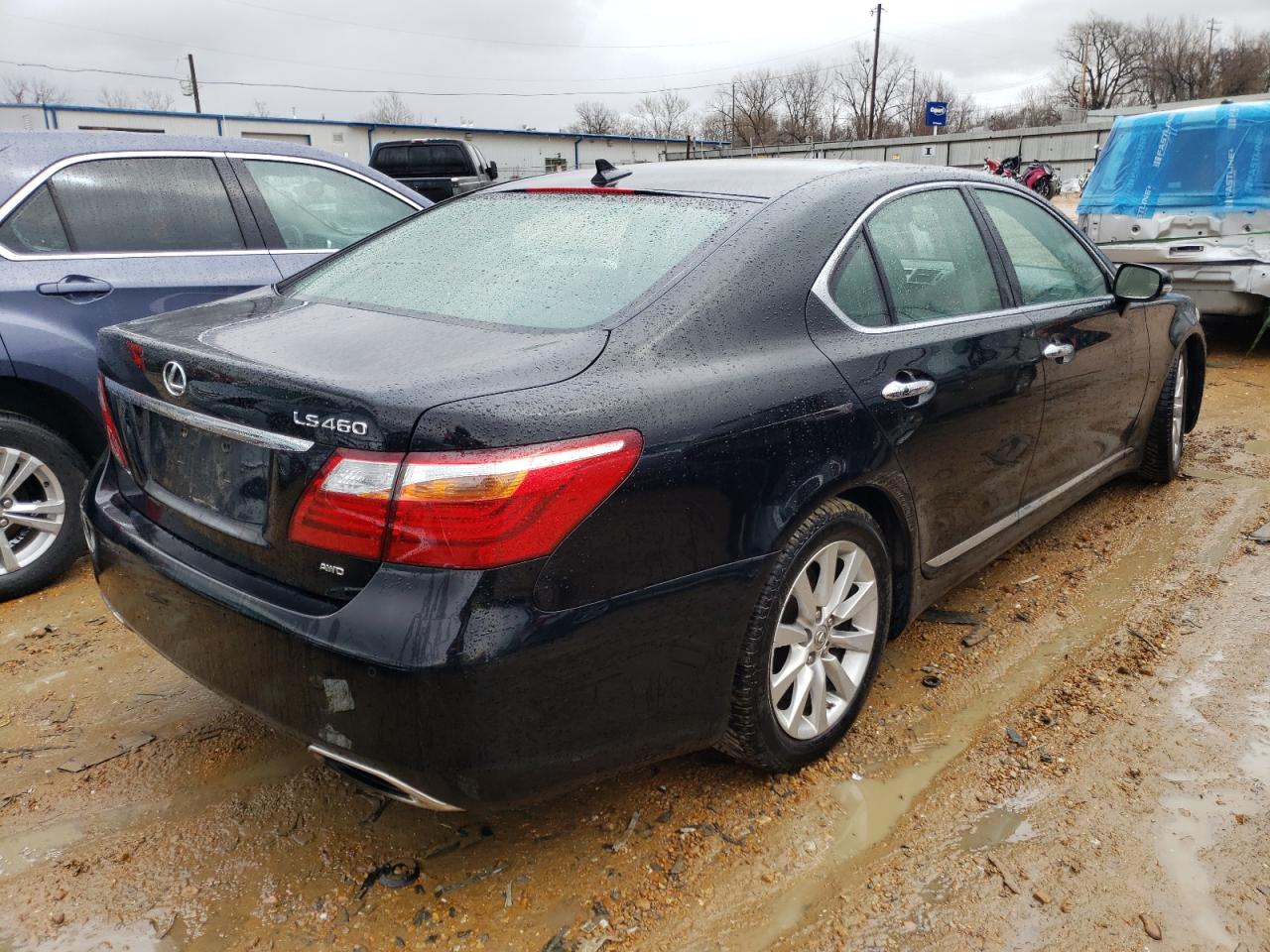 Photo 4 from auction – 2011 LEXUS LS 460 with VIN JTHCL5EFXB5010635