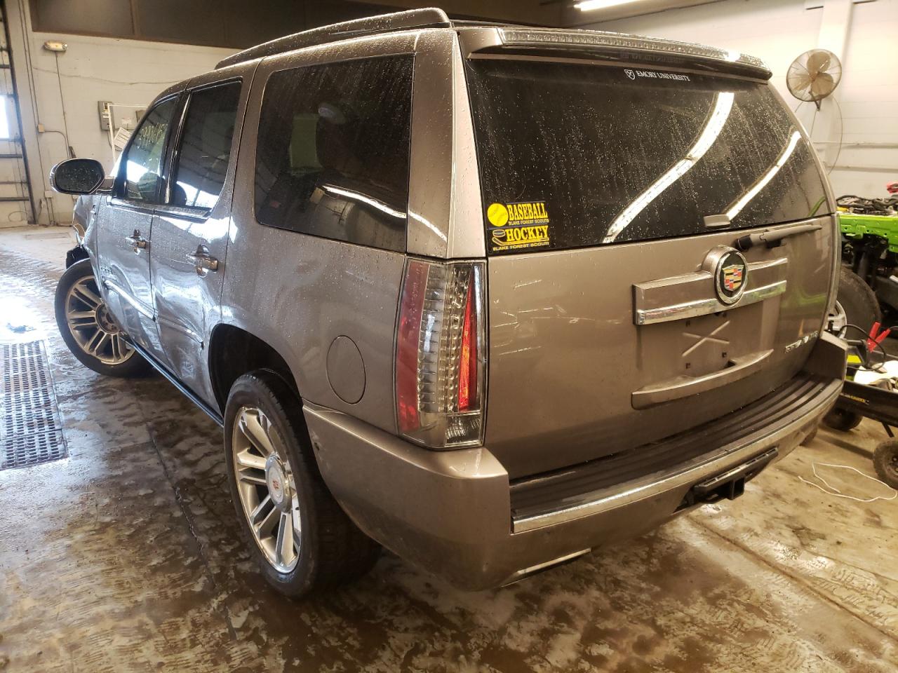 Photo 3 from auction – 2014 CADILLAC ESCALADE P with VIN 1GYS4CEF9ER100347