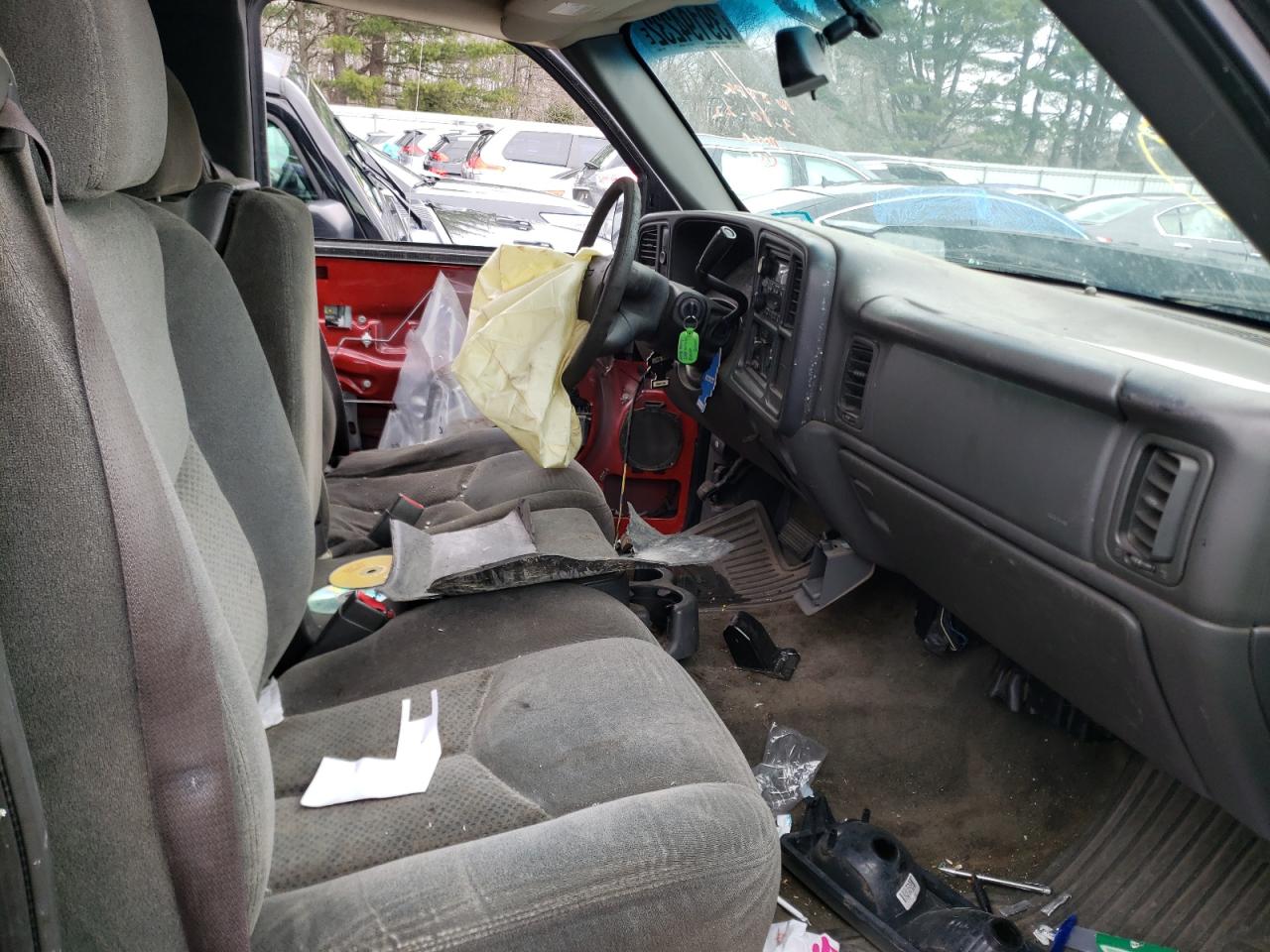 Photo 5 from auction – 2003 CHEVROLET SILVERADO with VIN 1GCEC19V93Z273455