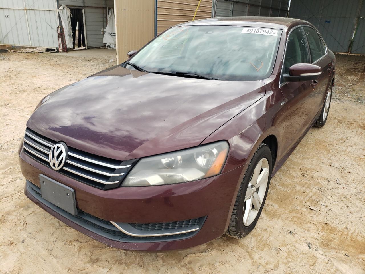 Photo 2 from auction – 2014 VOLKSWAGEN PASSAT S with VIN 1VWAT7A30EC056231