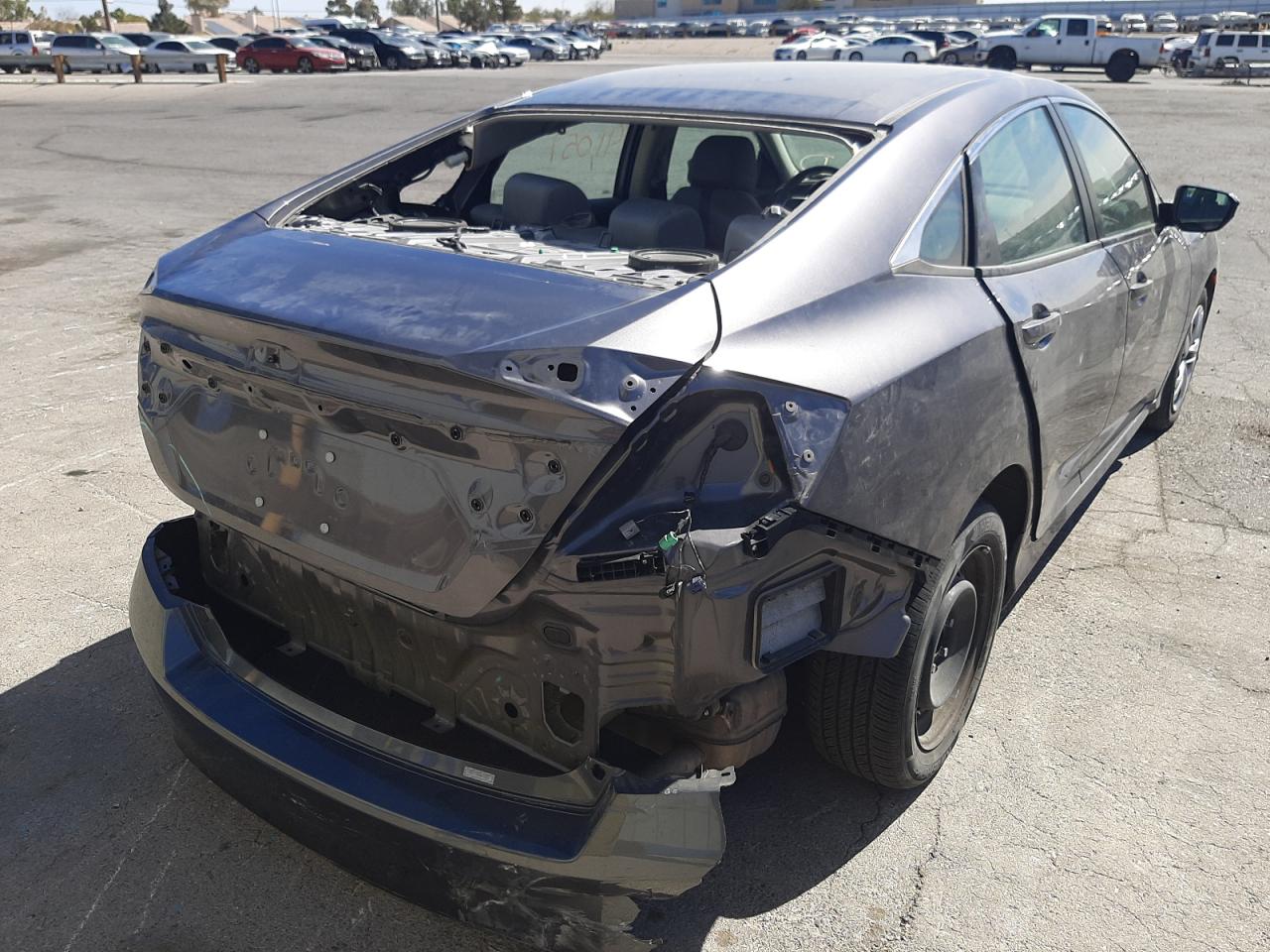 Photo 4 from auction – 2016 HONDA CIVIC LX with VIN 2HGFC2F53GH557332