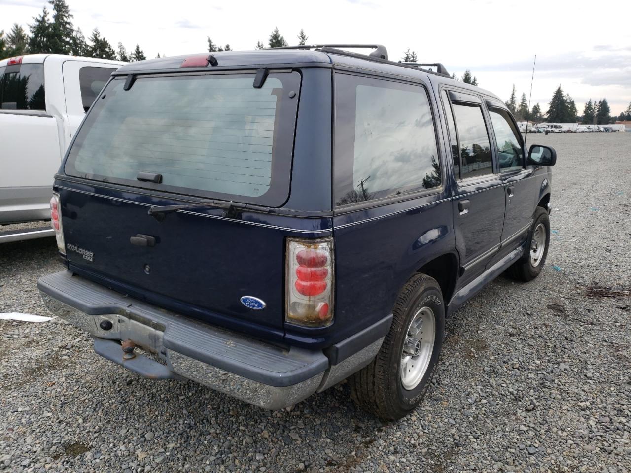 Photo 4 from auction – 1993 FORD EXPLORER with VIN 1FMDU34X7PUD18100