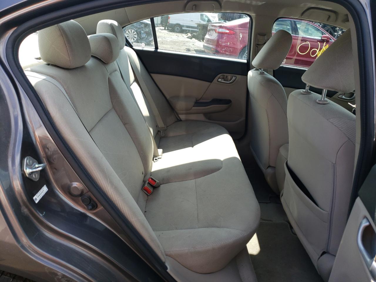 Photo 6 from auction – 2012 HONDA CIVIC LX with VIN 19XFB2F59CE387775