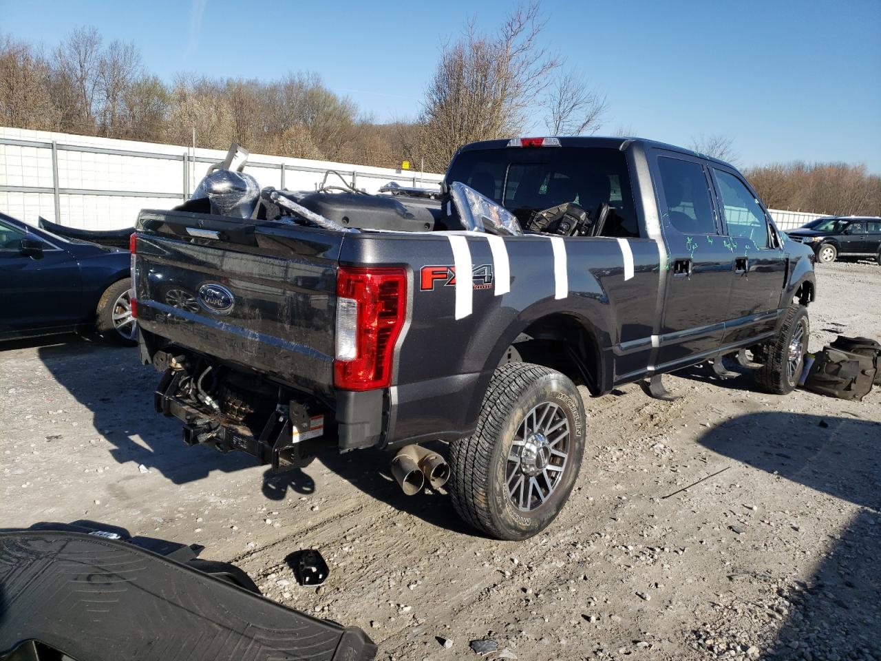 Photo 4 from auction – 2017 FORD F250 SUPER with VIN 1FT7W2BT7HEE45074