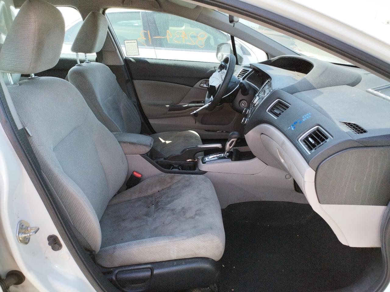 Photo 5 from auction – 2013 HONDA CIVIC LX with VIN 2HGFB2F46DH022257