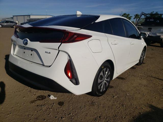 Photo 4 from auction – 2022 TOYOTA PRIUS PRIM with VIN JTDKAMFP9N3201726