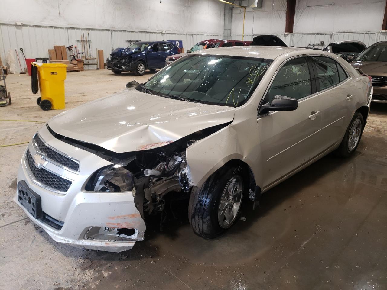 Photo 2 from auction – 2013 CHEVROLET MALIBU LS with VIN 1G11B5SA6DF346339