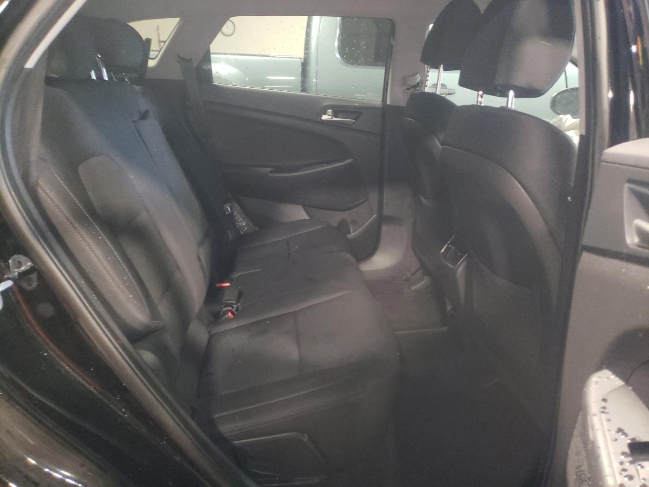 Photo 6 from auction – 2020 HYUNDAI TUCSON LIM with VIN KM8J3CAL7LU235090