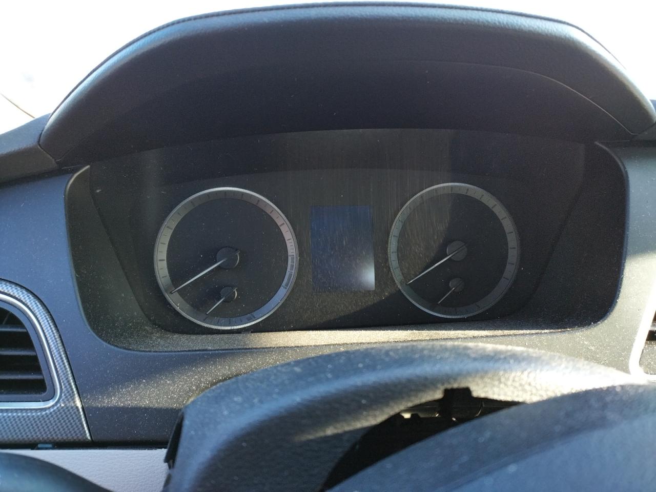 Photo 8 from auction – 2016 HYUNDAI SONATA SPO with VIN 5NPE34AF5GH313355
