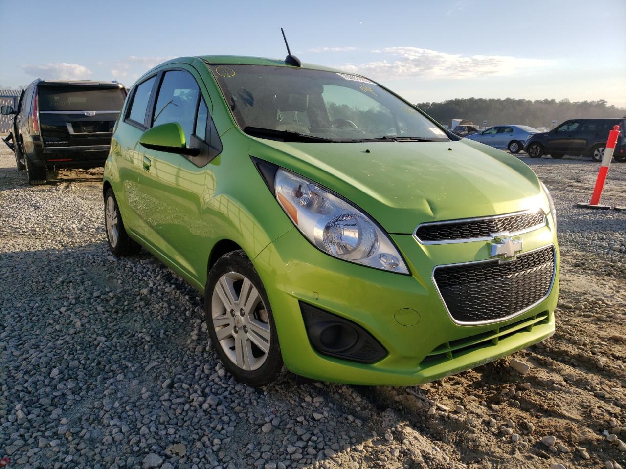 CHEVROLET SPARK 1LT 2015 with VIN KL8CD6S98FC752089 - Photo from auction