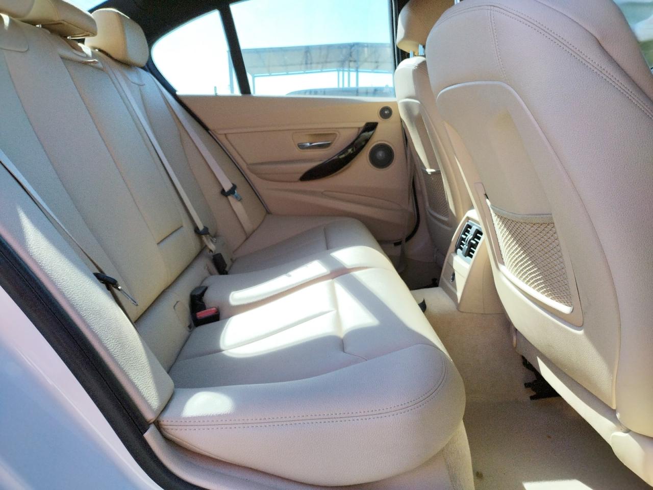 Photo 6 from auction – 2014 BMW 328 D with VIN WBA3D3C54EK157078