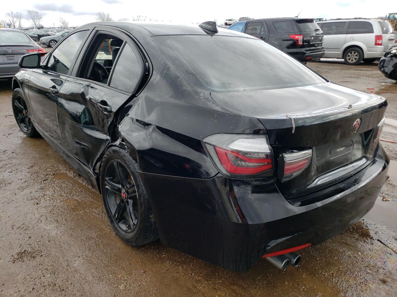 Photo 3 from auction – 2015 BMW 328 XI with VIN WBA3B3G54FNT17038