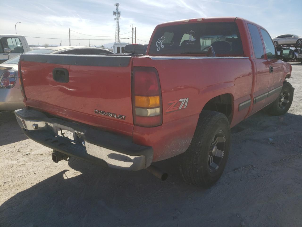 Photo 4 from auction – 2000 CHEVROLET SILVERADO with VIN 1GCEK19T8YE162234
