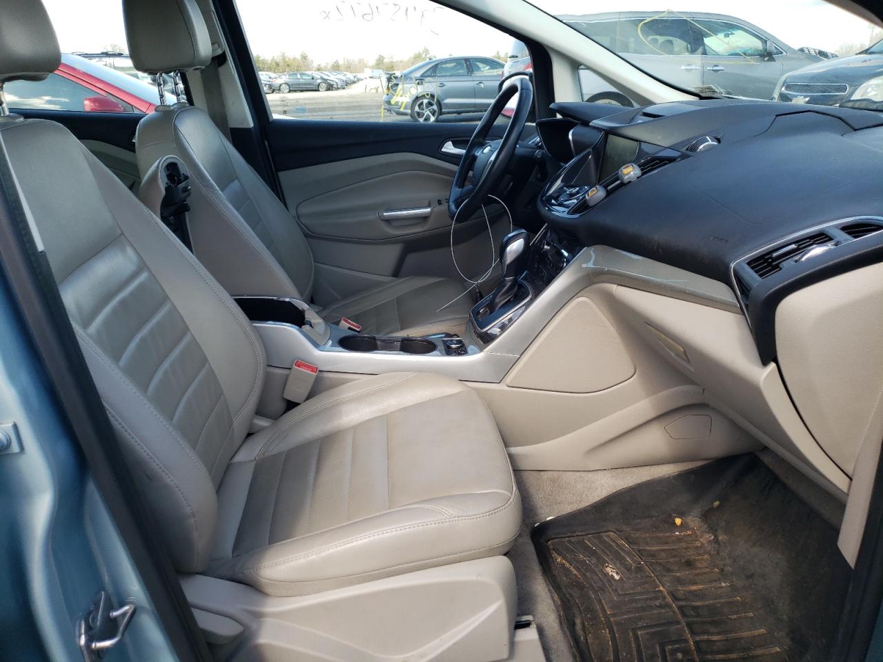 Photo 5 from auction – 2013 FORD C-MAX SEL with VIN 1FADP5BUXDL545515