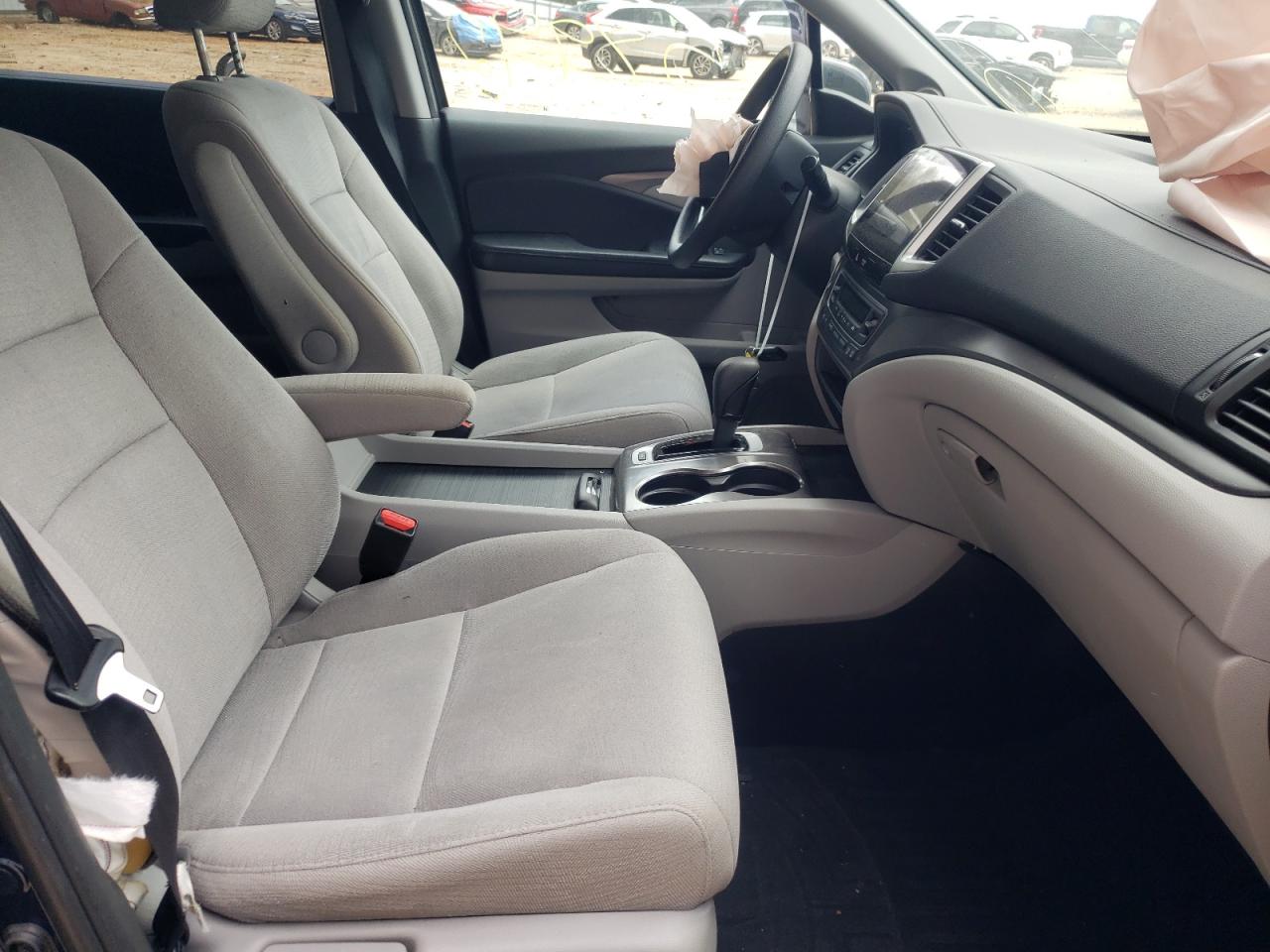Photo 5 from auction – 2016 HONDA PILOT EX with VIN 5FNYF5H35GB014128