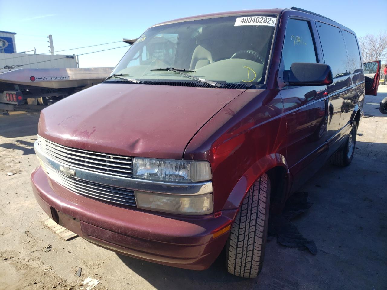Photo 2 from auction – 2003 CHEVROLET ASTRO with VIN 1GNDM19X23B131748