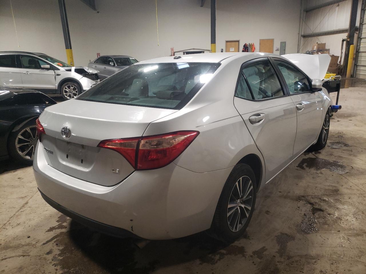 Photo 4 from auction – 2018 TOYOTA COROLLA L with VIN 2T1BURHEXJC034973