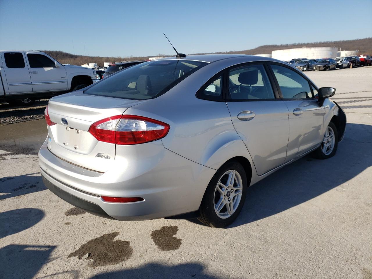 Photo 4 from auction – 2018 FORD FIESTA SE with VIN 3FADP4BJ7JM138410