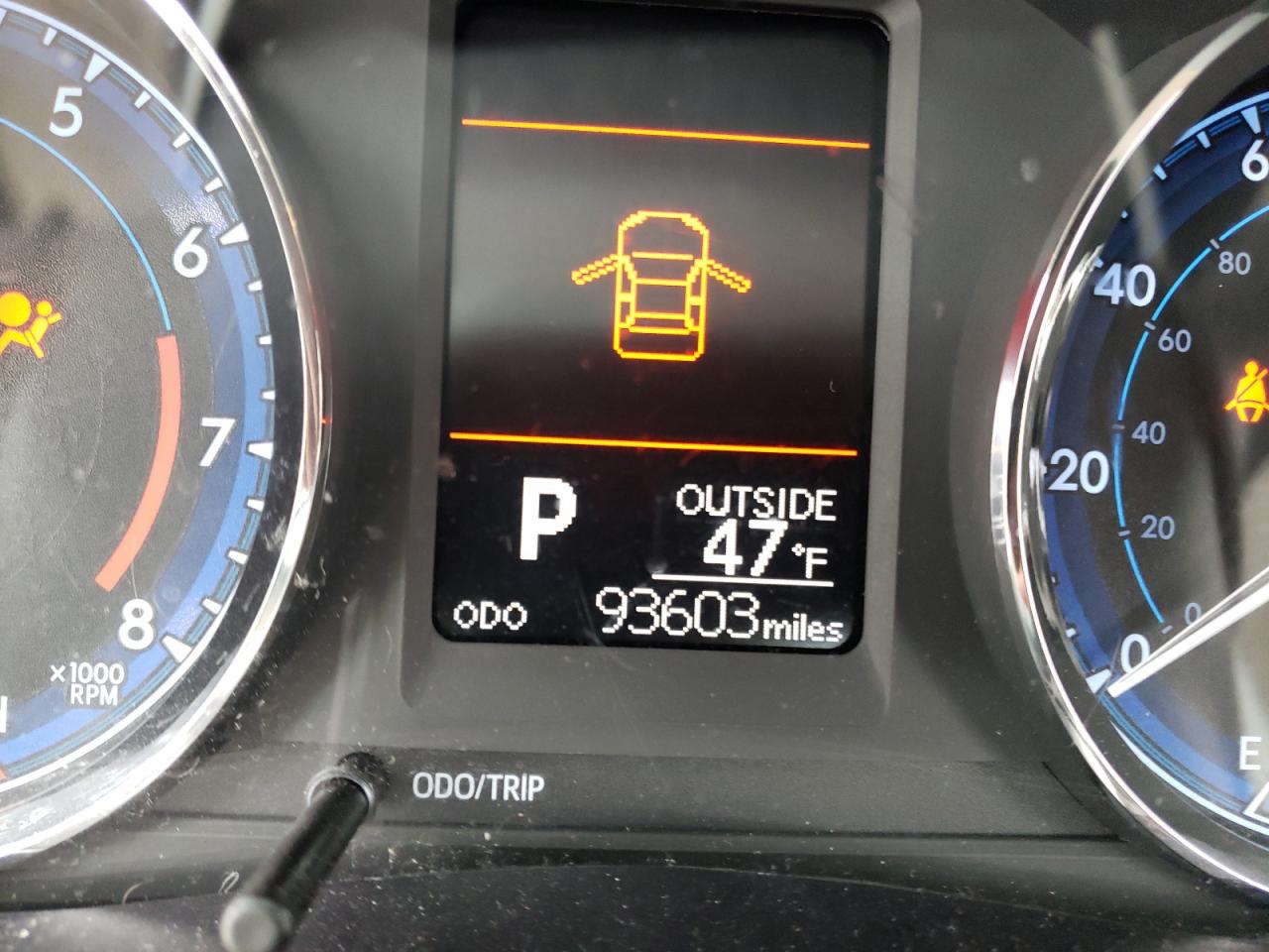 Photo 13 from auction – 2017 TOYOTA COROLLA L with VIN 5YFBURHE8HP684766