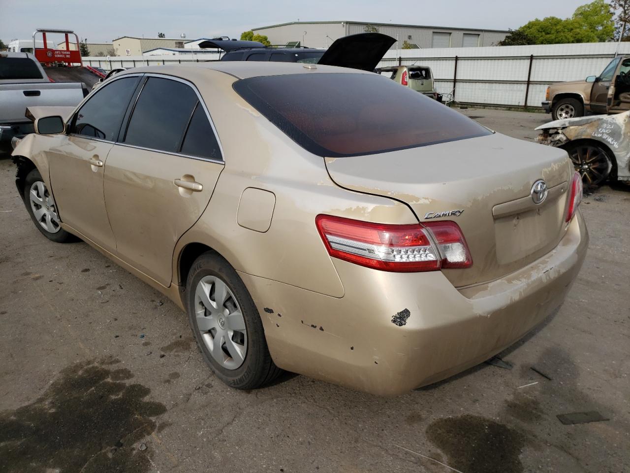 Photo 3 from auction – 2011 TOYOTA CAMRY BASE with VIN 4T1BF3EK4BU742198