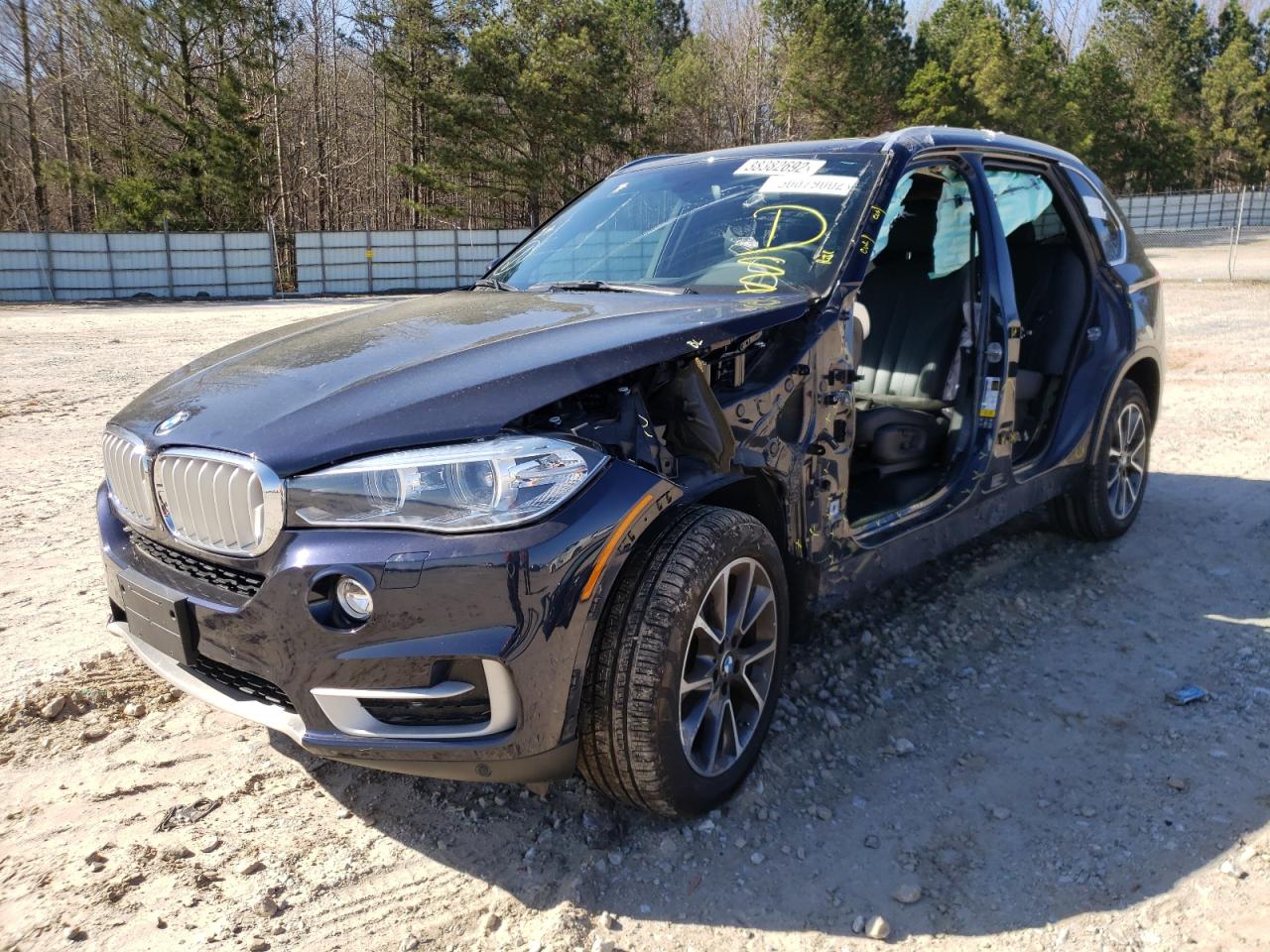 Photo 2 from auction – 2017 BMW X5 XDRIVE3 with VIN 5UXKR0C34H0X80258