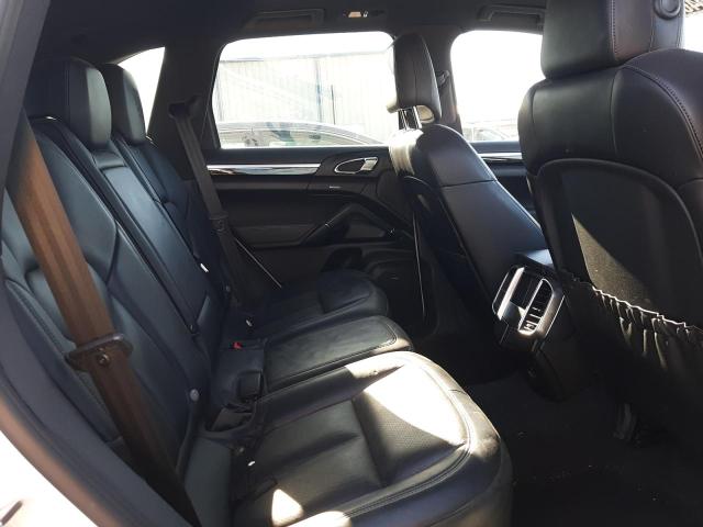Photo 6 from auction – 2017 PORSCHE CAYENNE with VIN WP1AA2A25HKA88121