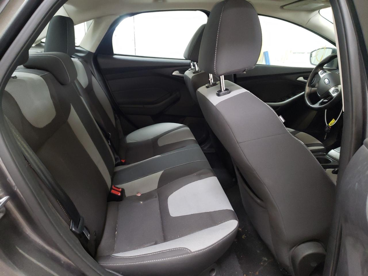 Photo 6 from auction – 2012 FORD FOCUS SE with VIN 1FAHP3F24CL391235