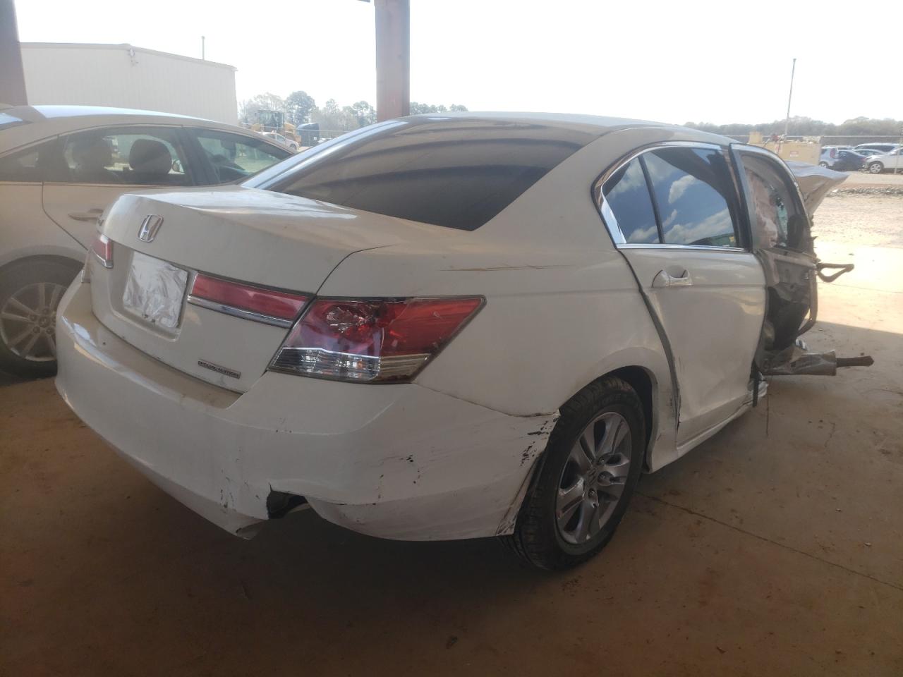 Photo 4 from auction – 2012 HONDA ACCORD SE with VIN 1HGCP2F60CA133583