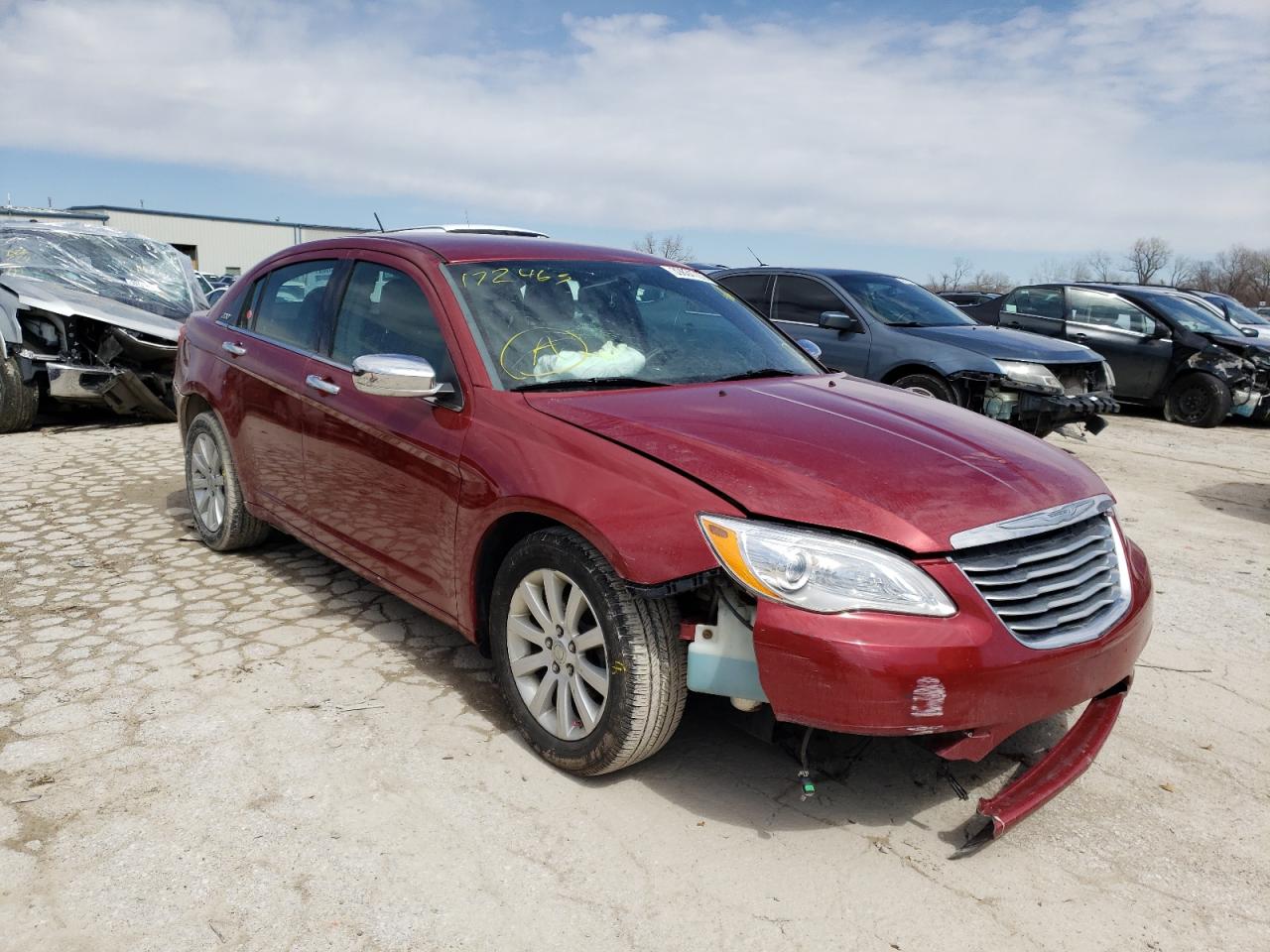 CHRYSLER 200 LIMITE 2014 with VIN 1C3CCBCGXEN172463 - Photo from auction