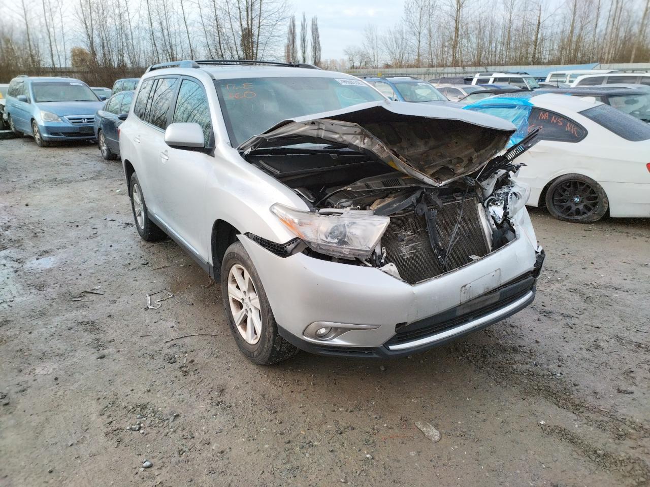 TOYOTA HIGHLANDER 2013 with VIN 5TDBK3EH8DS268414 - Photo from auction