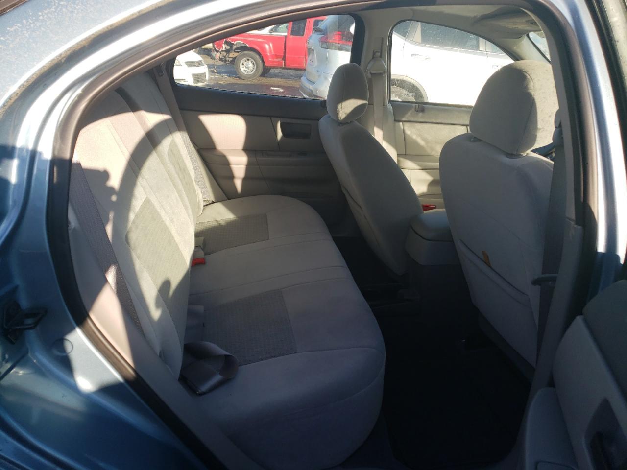 Photo 6 from auction – 2005 FORD TAURUS SEL with VIN 1FAHP59S05A161777