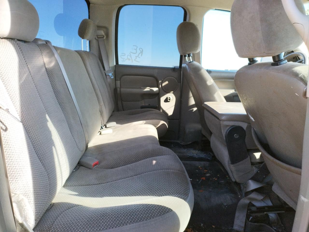 Photo 6 from auction – 2005 DODGE RAM 1500 S with VIN 1D7HA18D65J539310