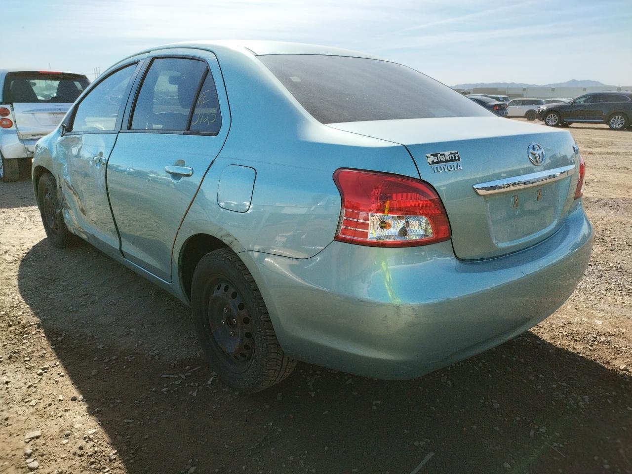 Photo 3 from auction – 2007 TOYOTA YARIS with VIN JTDBT903471123223