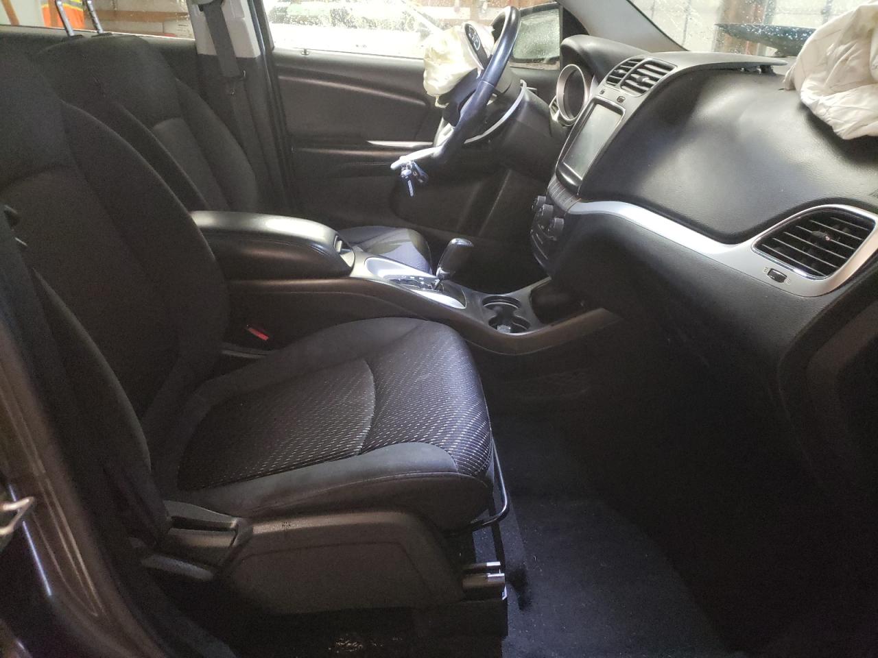 Photo 5 from auction – 2017 DODGE JOURNEY CR with VIN 3C4PDCGG9HT670815