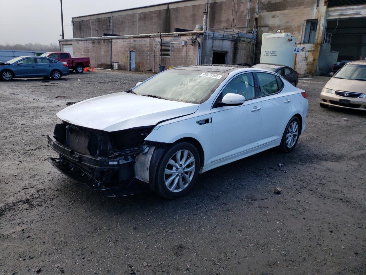 Foto 2 de la subasta – 2014 KIA OPTIMA EX con VIN 5XXGN4A72EG269786