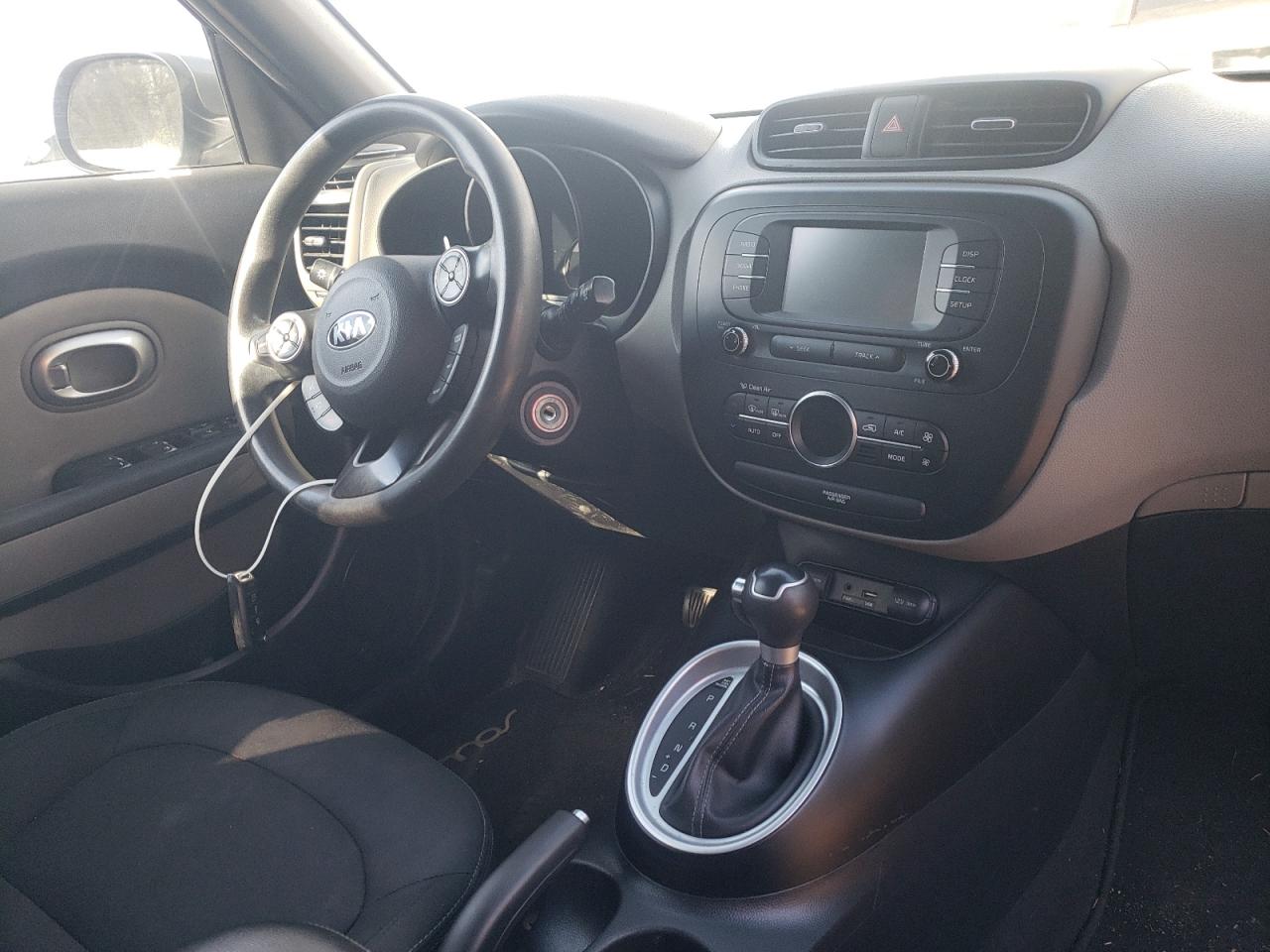 Photo 9 from auction – 2017 KIA SOUL + with VIN KNDJP3A5XH7447014
