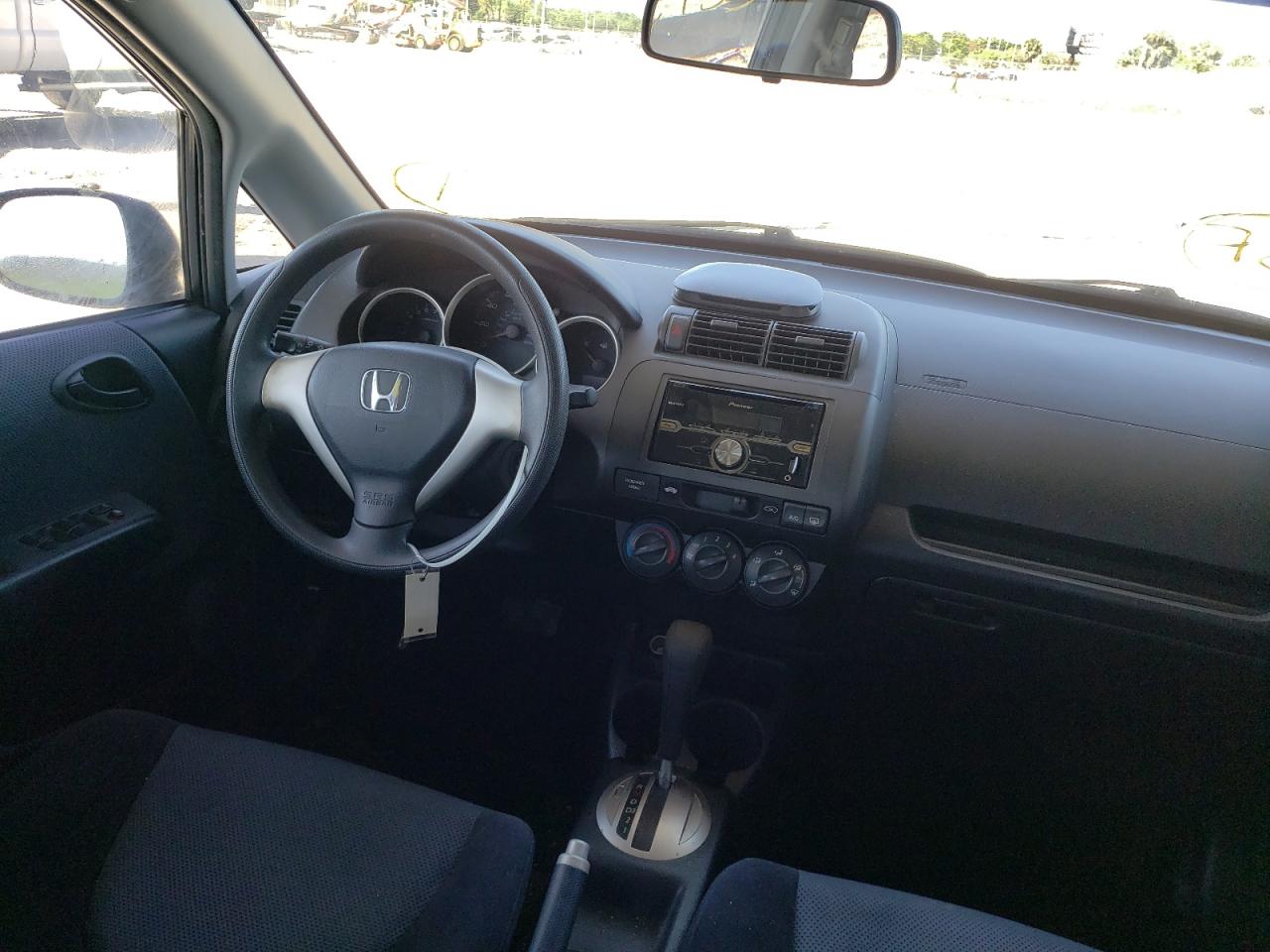 Photo 9 from auction – 2008 HONDA FIT with VIN JHMGD38458S041136